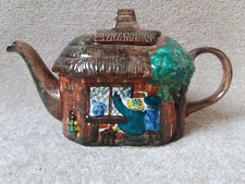 Tony wood teapot - wood,