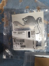 PEUGEOT 107 REAR BADGE  'LION'