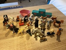 Vintage 90s Puppy in My Pocket Mixed Lot (22 Dogs + 3 Puppies + Basket + Podium)