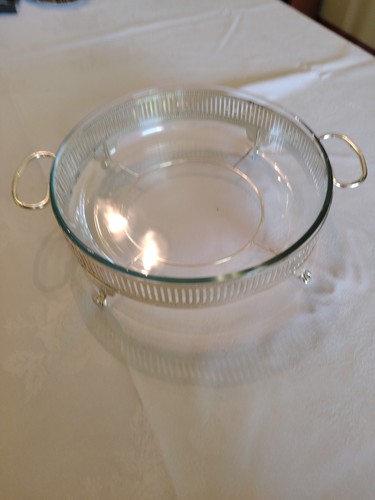 Pyrex serving dish - with, silver