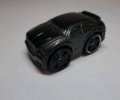2015 hot wheels - chrysler, 300c