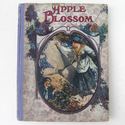 Rare 1918 apple - rare, blossom