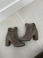 Women’s Topshop Grey Suede