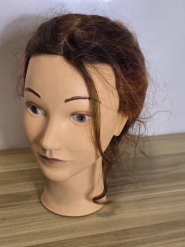 Female mannequin head - female,