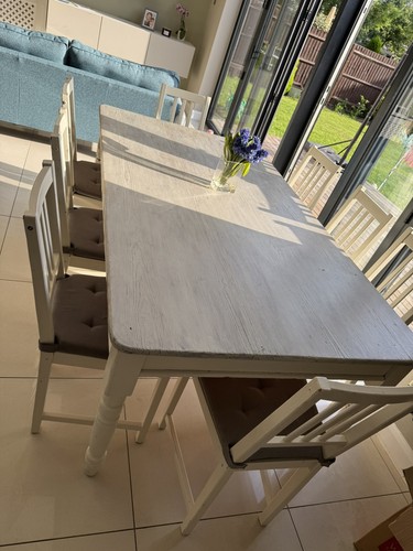 Wooden dining table chic - dining,