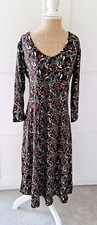  Ladies Black Paisley Print V