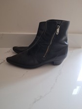 Vintage Black Leather Winklepicker Style Boots Mens Size 7UK