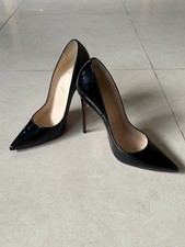 Christian Louboutin So Kate