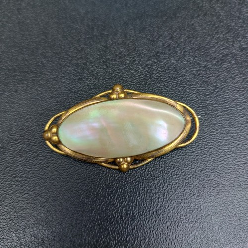 Vintage mother pearl oval - of,
