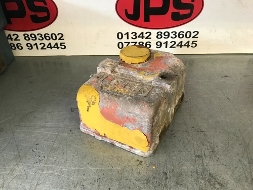 Engine rocker cover for lister