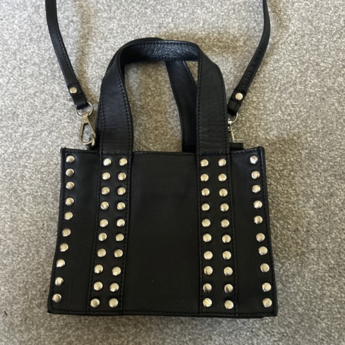 Black studded leather - black,