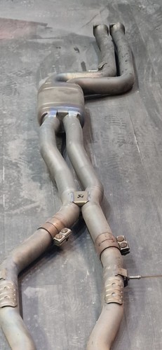 Akrapovic bmw f80 center - akrapovic,