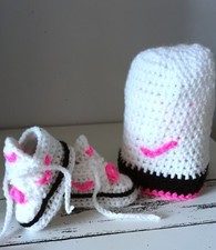 BABY CROCHET  HAND SHOES