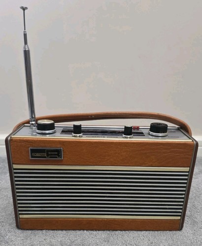 Roberts r505 radio - roberts,