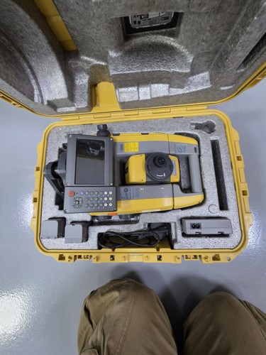Topcon 605 robotic total - topcon,