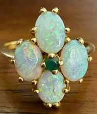 Vintage 14K Yellow Gold Opal & Emerald Cluster Ring Size 8.