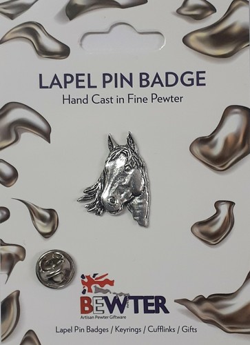 Horses head lapel pin - head,