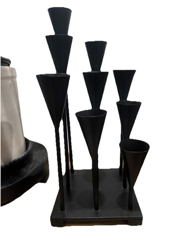 Mid century modern - 18”,
