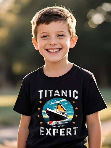 Boys titanic expert shirt - titanic,