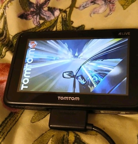 Tomtom live 1000 satnav gps - tomtom,