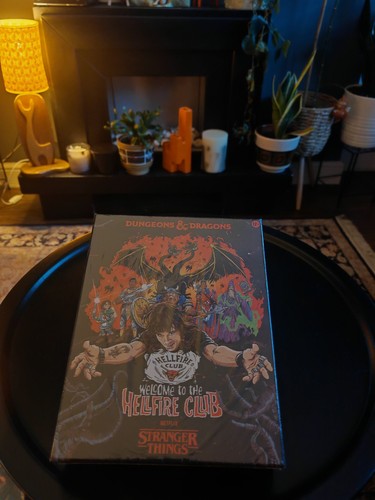 Dungeons dragons board game - &,