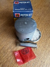 Yamaha RD250LC RD250 KHC Piston 54mm