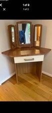 Corner Vanity Table with