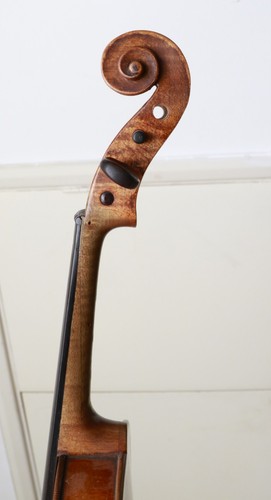 Antique violin - antique,