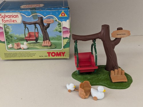 Boxed tomy sylvanian families - sylvanian,