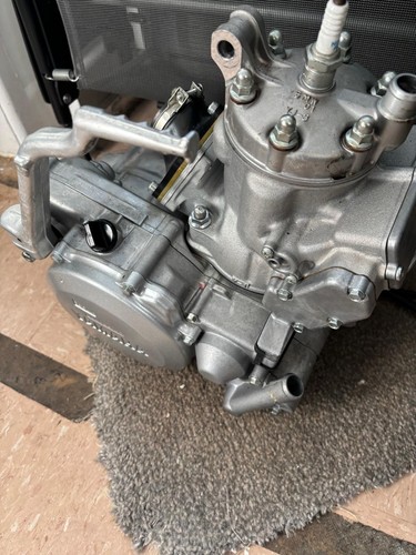 250 2024 engine hour - 2024,