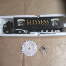 Corgi 1/50 Scale Diecast 75407