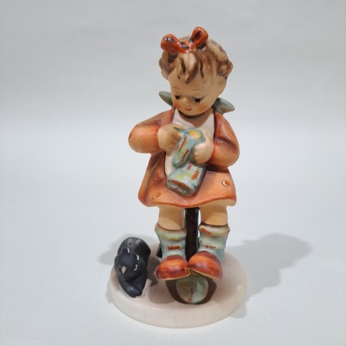 Goebel hummel porcelain figure - porcelain,