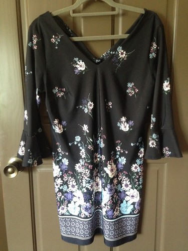 Black floral neck - black,
