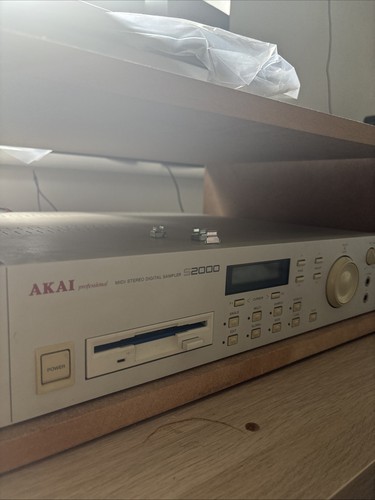 Akai s2000 midi - akai,