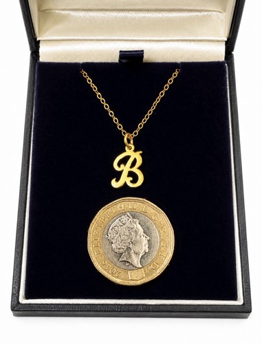 375 9ct yellow gold - 375,