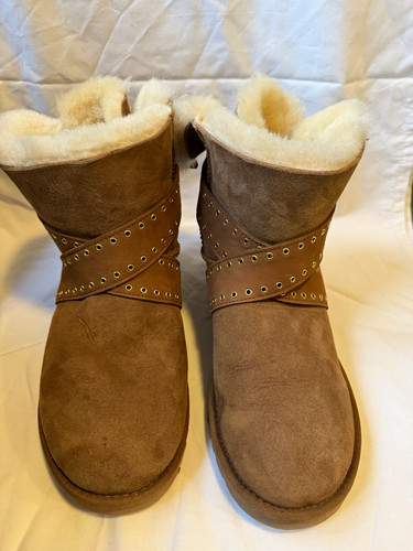 Ugg classic short brown suede - ugg,