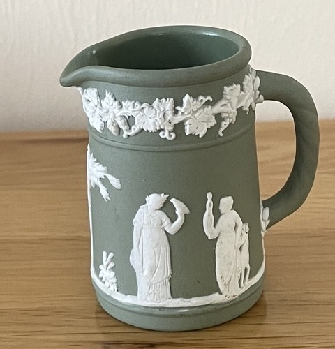Wedgwood green jasperware - wedgwood,