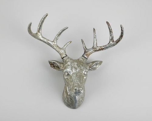 Stag head hanging - head, sculpture