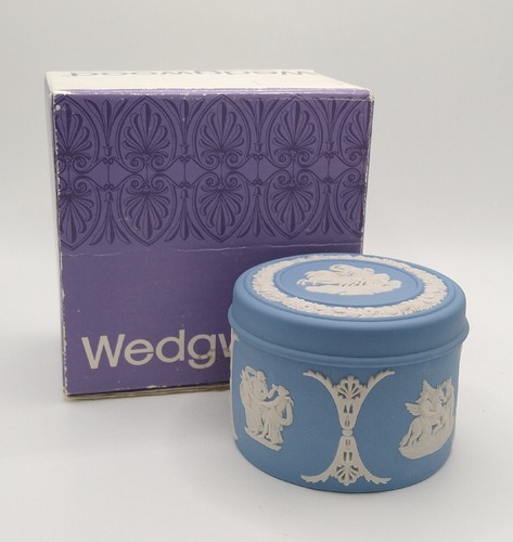 Wedgwood jasperware ring box - ring,
