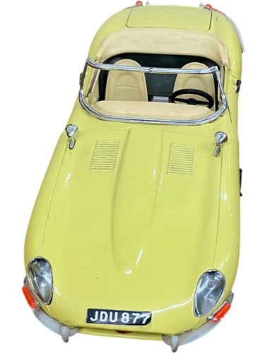 Bburago jaguar type - jaguar, e-type