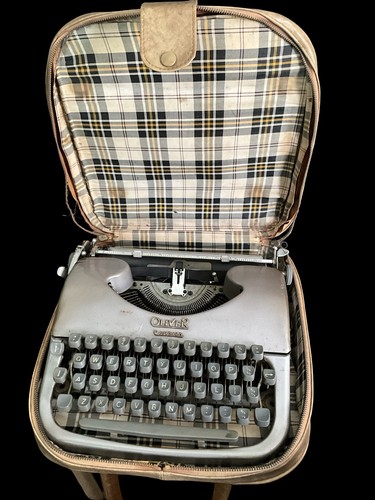 Oliver courier portable - courier,