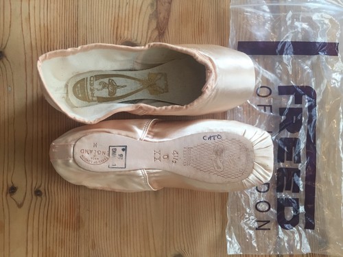 Freed size brand new - 4.5, xx