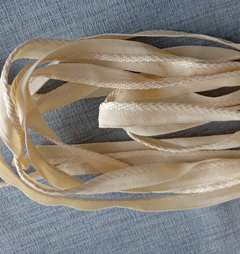 Metres cream flange cord - metres,