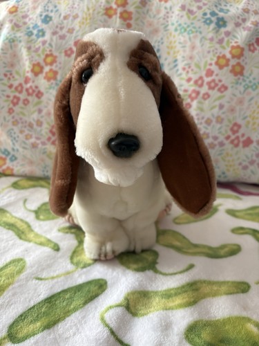 Official hush puppies basset - hush,