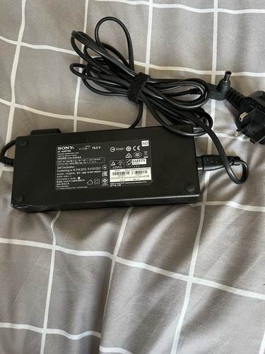 Sony adapter 5v genuine - adapter, 19.5v