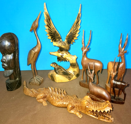 Job lot wooden figurines - job,