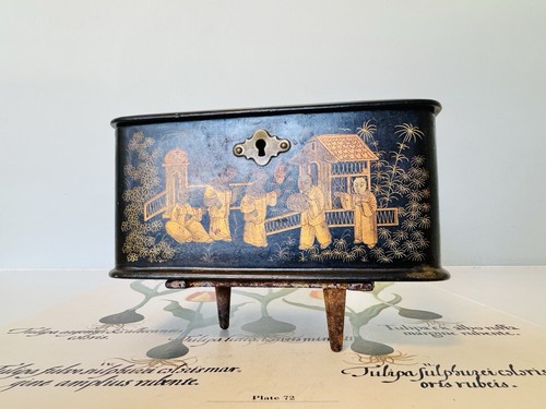 Keepsakes lacquered - keepsakes.,