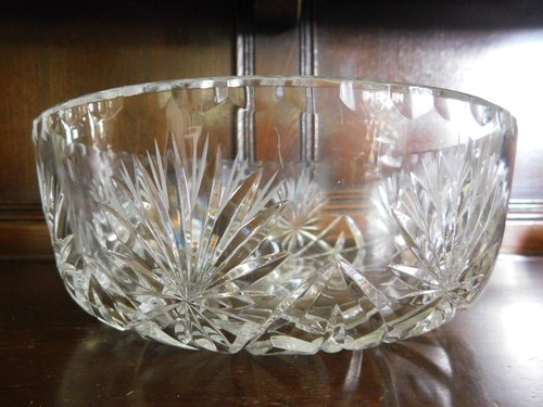 Large crystal deep cut - ,