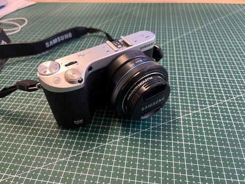 Samsung nx500 30mm f2 lens - +,