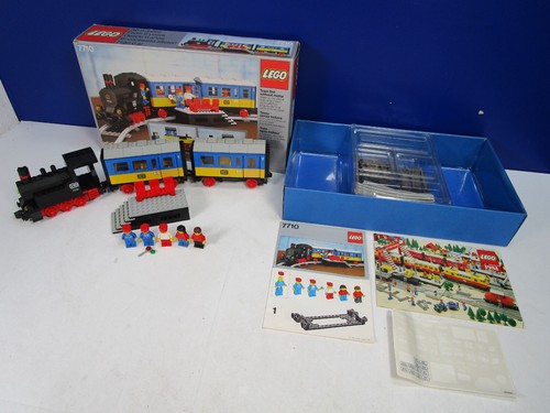Complete lego 7710 vintage - complete,